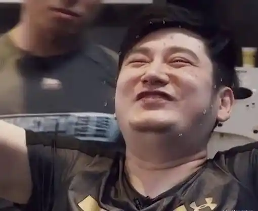 帮钱枫瘦下来的营养师火了,当她全身照曝光那一刻,这是金刚芭比?