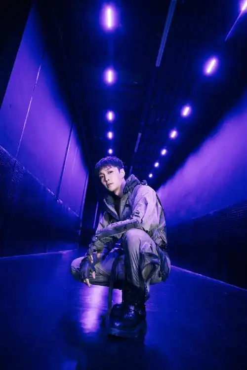 张艺兴官宣街舞6总决赛