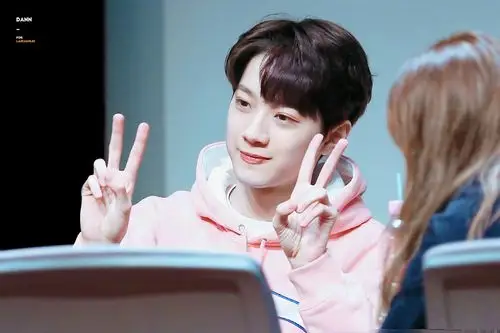 171118 赖冠霖 广津&上岩 签售饭拍图整理【171219 高清新增】