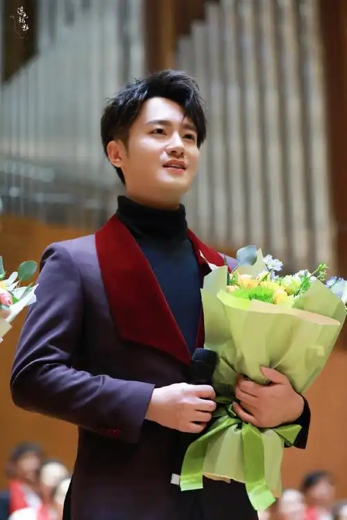 赵越nemo[超话]# #地球一小时# 熄灭一. 来自浮光越影丨赵越 - 微博