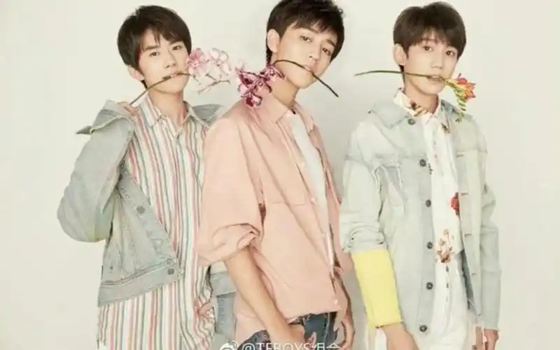 【修复版】我们的时光----tfboys 纯伴奏