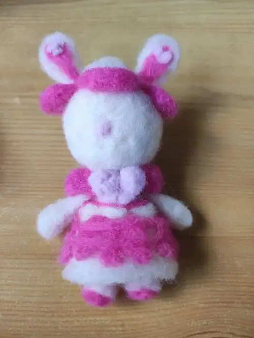 羊毛毡慕斯比比