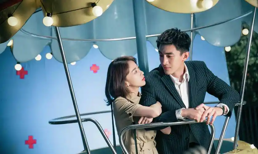 原创林更新遭吴谨言当场脱裤卡通内在美超鲜艳全场笑翻