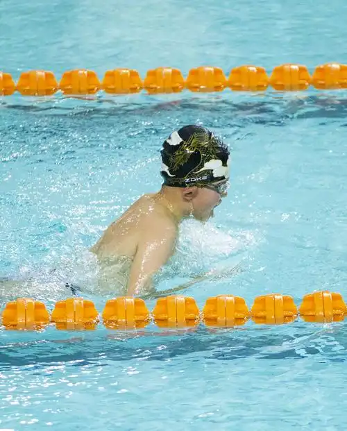 游泳选拔赛基本动作