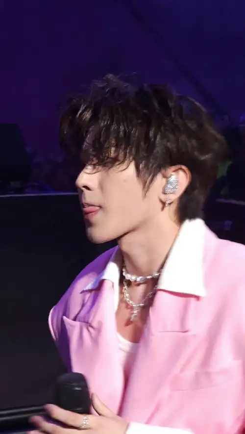 蔡徐坤说叫我坤就可以了