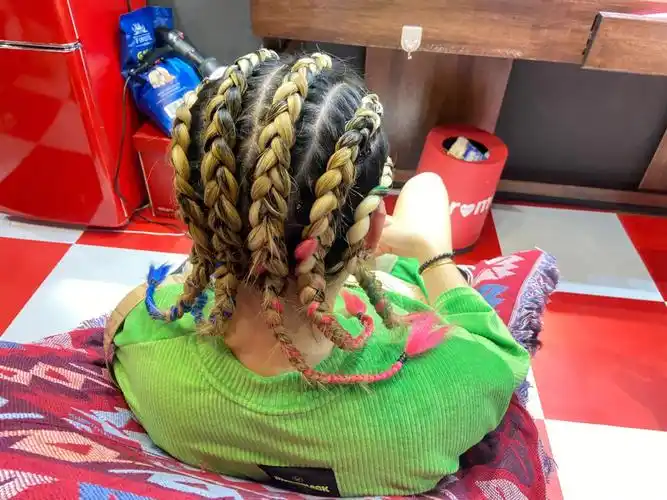 可以洗头#拳击辫  #减龄拳击辫  #脏辫  #发型  #今日发型  #发型教程