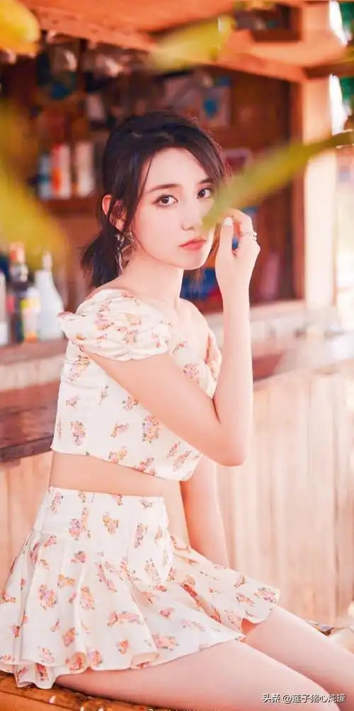 蒋依依男人装元气大片