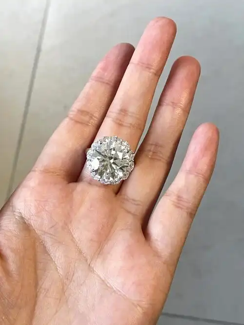 400多万10克拉钻石戒指无滤镜直拍