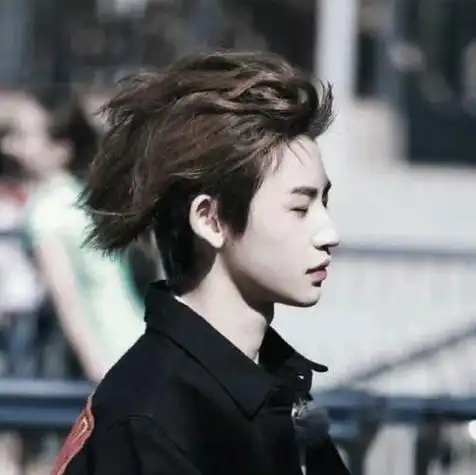 爱豆头像小鬼王琳凯