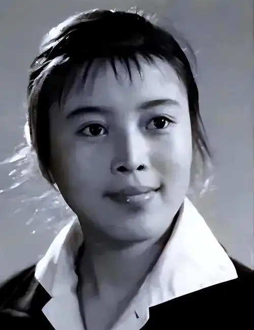 孙红雷前妻丁嘉丽图片(孙红雷前妻丁嘉丽图片高清) - 泉兴百科