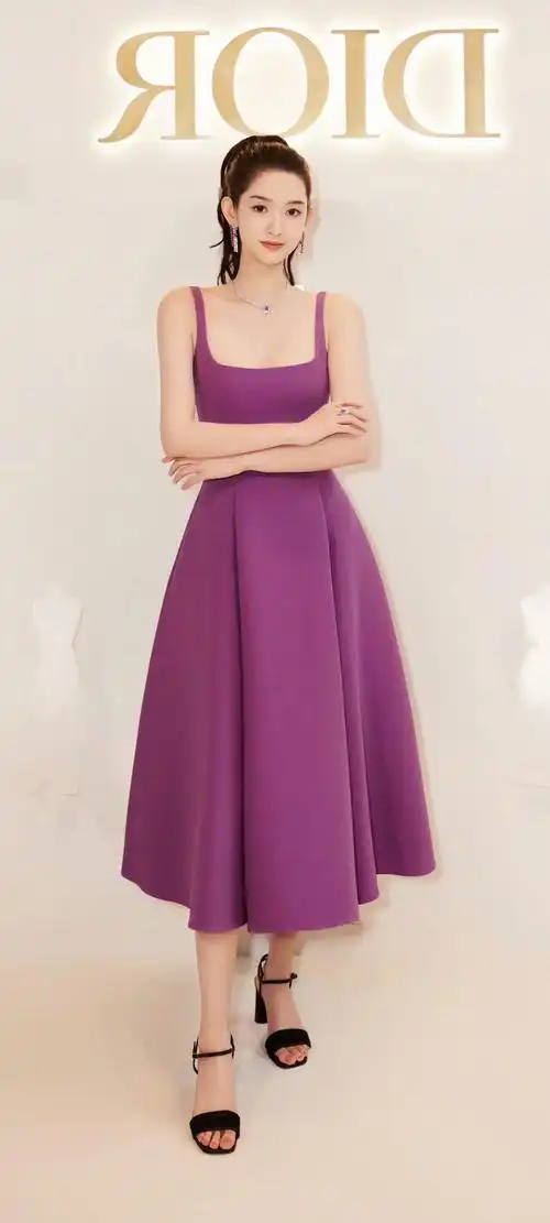 王玉雯,1997年5月28日出生,毕业于北京舞蹈学院,中国内 - 抖音