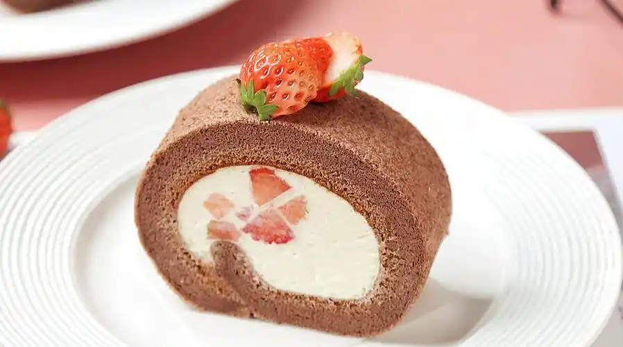 草莓奶油蛋糕卷,任卷不裂,零失败详细教程,一次学会