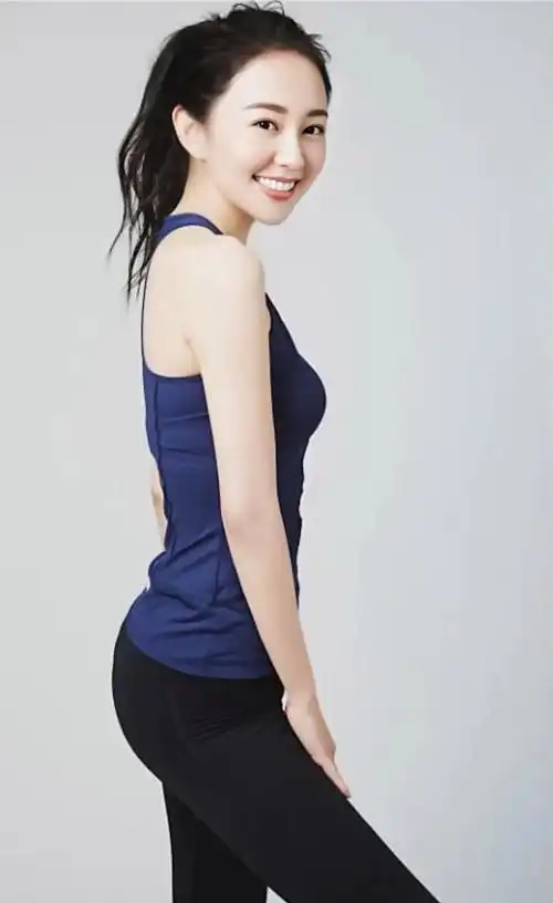 孙耀琦美照欣赏