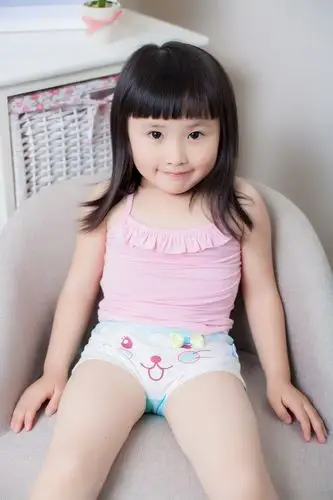 一件代发 韩版全棉女童内裤宝宝纯棉pp裤儿童平角裤高档精品4条装