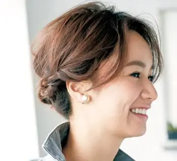 短发怎样盘头发好看又简单 头发少短发简单盘发教程