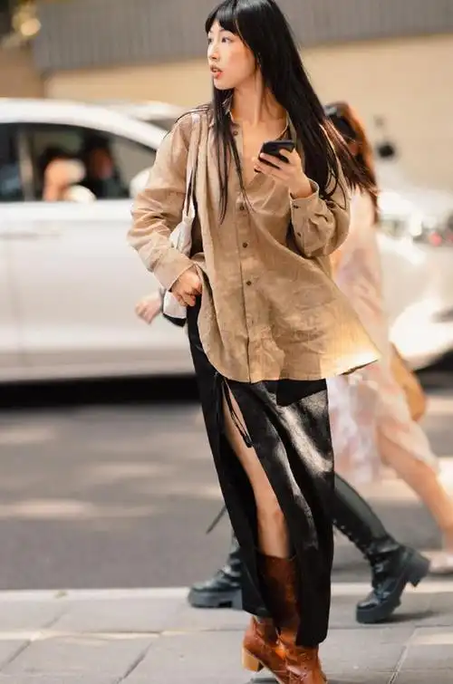 被上海女生街拍惊艳了满街都是美拉德穿搭时髦复古又高级