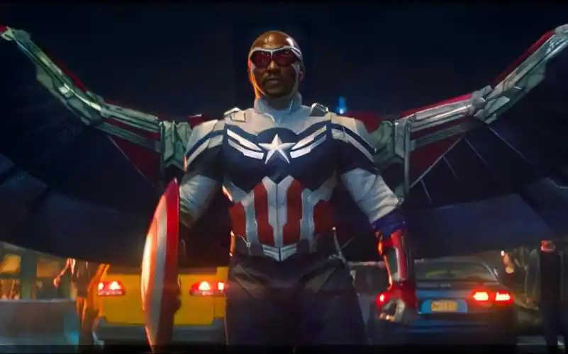 猎鹰晋级为新任美国队长–神雕侠侣猎鹰与冬兵