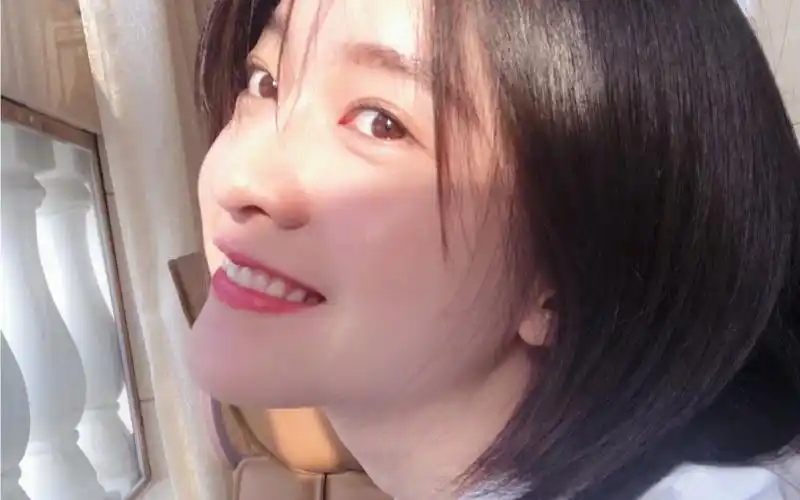 谁不喜欢甜甜的女孩子呢?|张雪迎日常甜向竖屏混剪_哔哩哔哩_bilibili