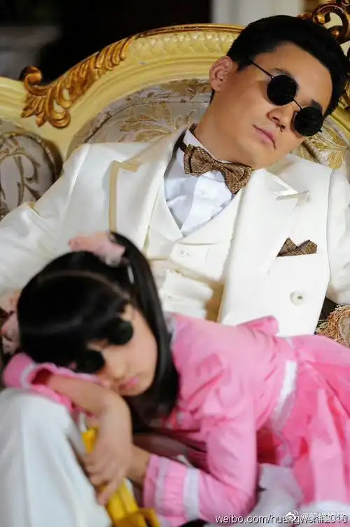 王宝强张子枫板凳父女##张子枫叫王宝强爸爸的原因