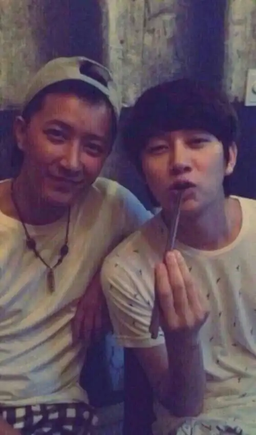 庚澈cp##金希澈韩庚合照