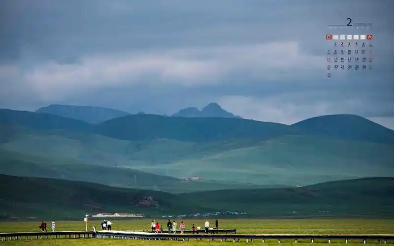 电脑壁纸 节日 月历壁纸 2021年2月云卷花湖迷人风光日历