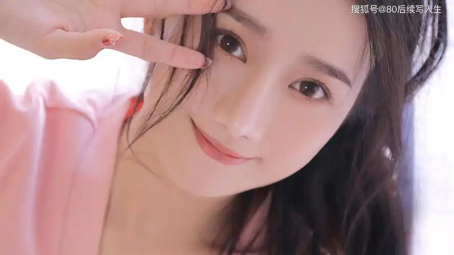 美女电脑高清桌面壁纸!