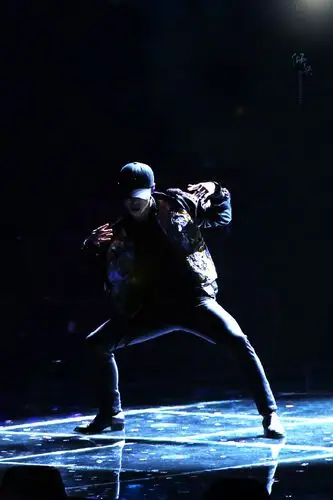 张艺兴 161231 东方卫视跨年 [我天 这哥哥也太好看了吧