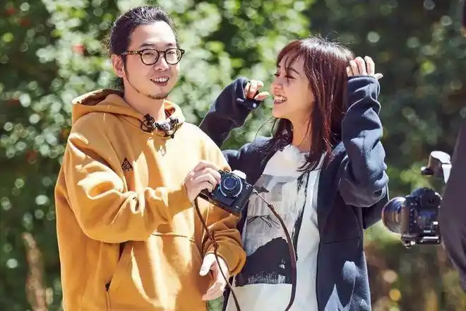 渣男收割机陈意涵嫁给丑男许富翔如今39岁儿女双全