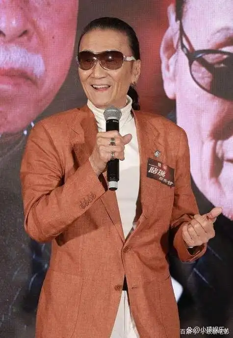 86岁谢贤首次现身消除病重传闻演艺界传奇再度令人敬佩