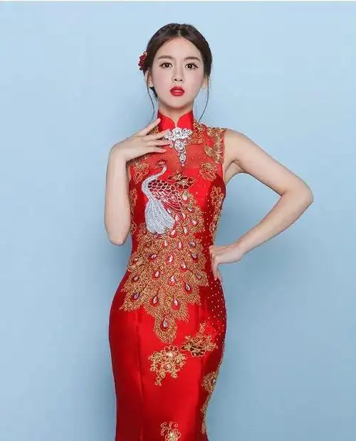 娇楚怡然的鱼尾旗袍,打造风情万种的中国新娘