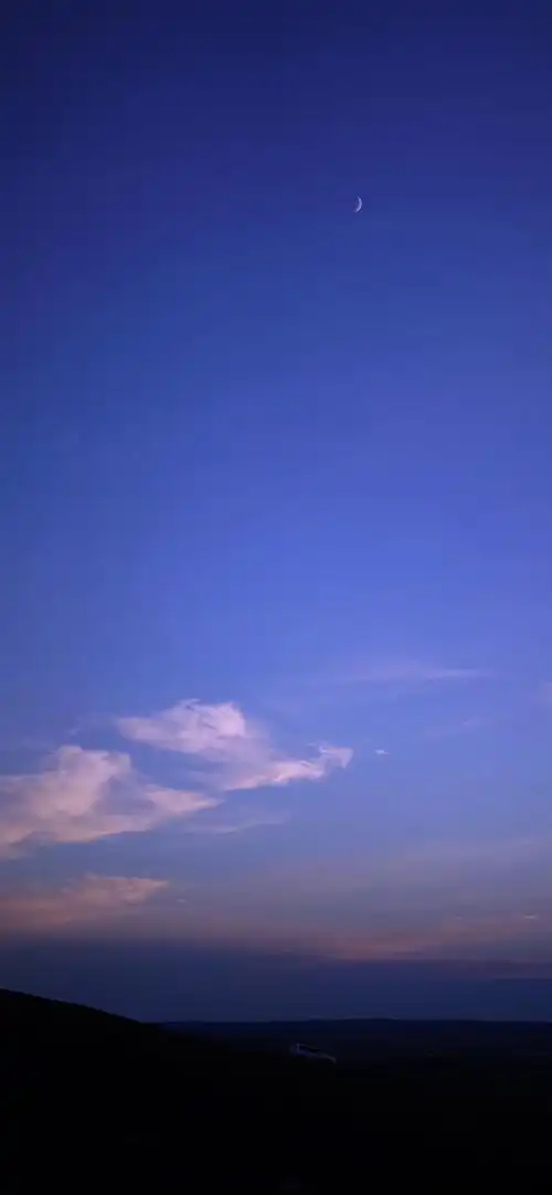 2021抖音最火背景图片蓝色唯美静谧夜间手机壁纸