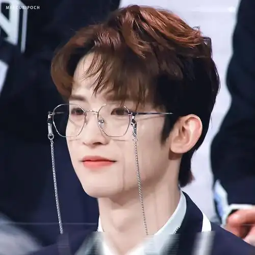 常华森笑起来绝了,少年感满满!(图片侵权删)