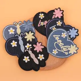 牛仔裤补丁贴布贴刺绣卡通可爱衣服大号带背胶破洞修补无痕补贴