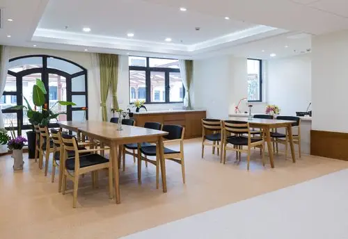 上海颐和苑养老服务中心_服务案例_上海横衡办公家具有限公司