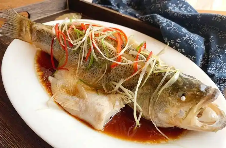 想要清蒸鱼好吃不腥?