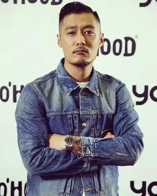 纹身油头雅酷风,余文乐简直是行走的荷尔蒙!