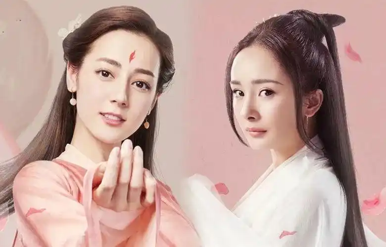 行业人物 > 正文 话说杨幂和迪丽热巴这对姐妹花,从一开始迪丽热巴