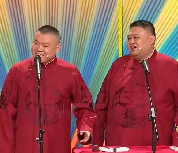 岳云鹏春晚相声都是老段子舞台节奏把控得真稳