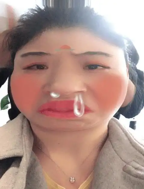 明星也爱玩p图p得妈都不认识 全认出算你厉害