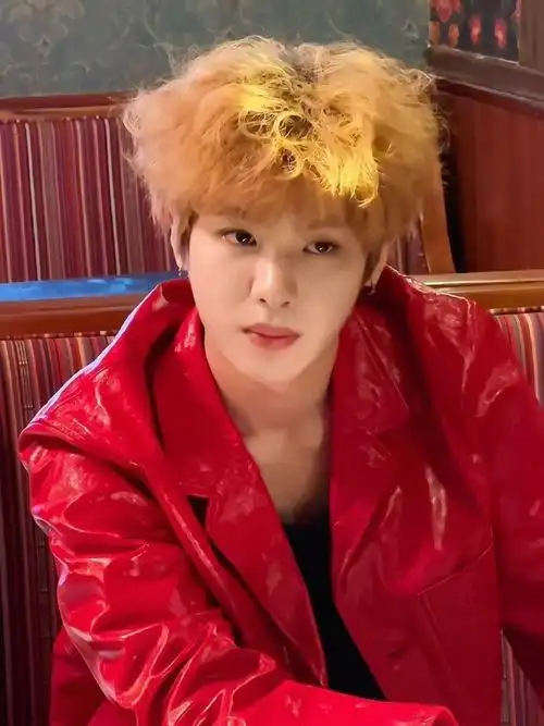 justin黄明昊0219生日快乐