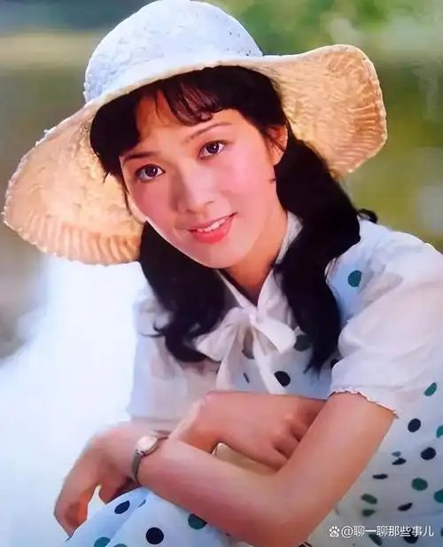 分手这么多年,再看张铁林与沈丹萍的差别,才知晓沈丹萍多么清醒