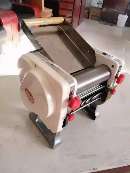 犀牛牌5号铸铁家用手动绞肉机灌肠机手摇多功能手工传统赠灌肠器