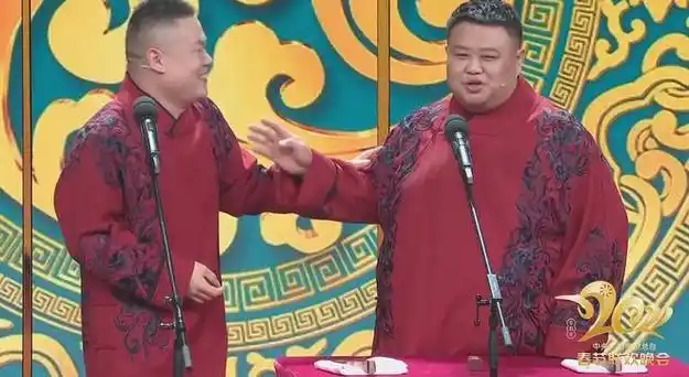 不是嘴瓢就是笑场,5年春晚屡次失误,岳云鹏为啥能成春晚宠儿?
