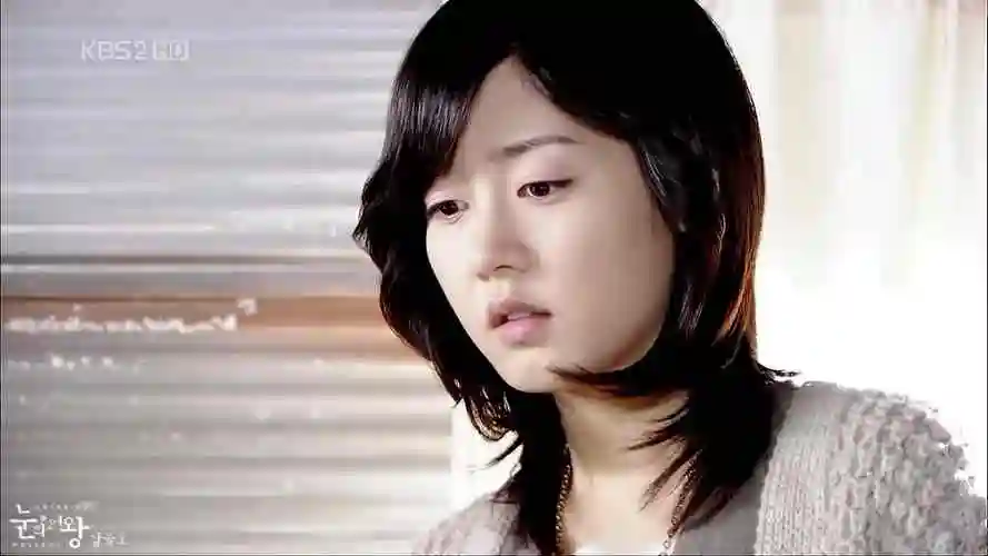 p>成宥利(sung yu ri),1981年3月3日出生于德国巴登,韩国女演员,歌手