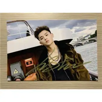 热门综艺偶像练习生justin黄明昊亲笔签名照片24款定妆照款式23