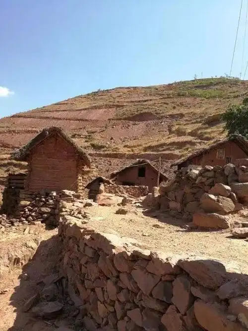 扶贫攻坚"上甘岭"上的华电驻村扶贫队长