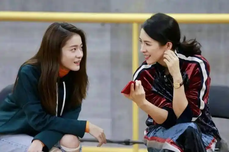 兰迪_蒋依依_发展