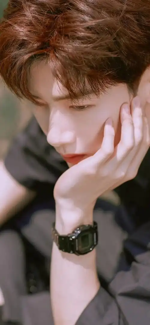 精选男明星壁纸合集|秦霄贤|白敬亭|胡歌|车银优|陈立农