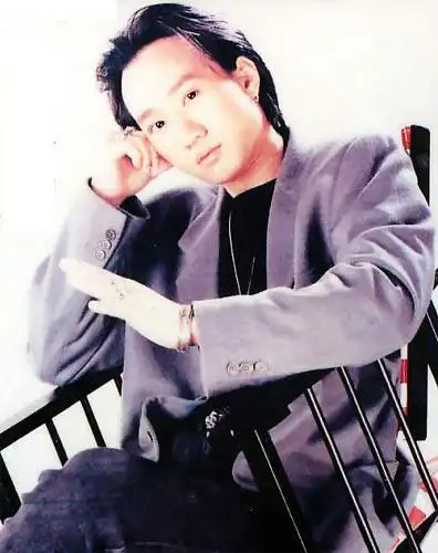 黄家驹   beyond 黄家驹  如果说beyond是黄家驹一个人的