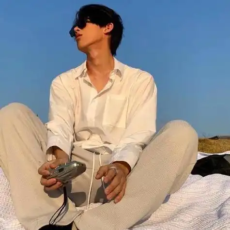 高级感男生头像